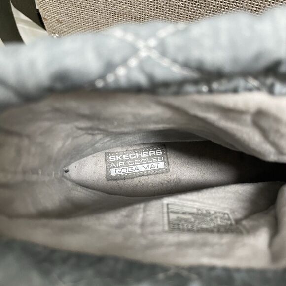 SKECHERS | Air Cooled Goga Mat Comfy Waterproof Winter Boot Womens Size 10 - Picture 9 of 9